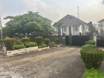 a Detached 5bedroom House with 3rooms Bq Seating on 700sqm Magodo Gra2, Magodo Shangisha Gra 2 Lagos State, Magodo, Lagos, Detached Duplex for Sale