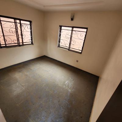 Newly Renovated Self Contain with Separate Kitchen, Lekki County, Lekki, Lagos, Flat / Apartment for Rent