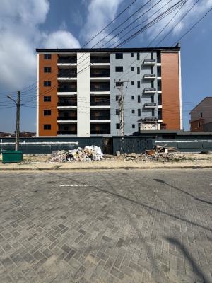 3bedroom Apartment + Bq, Lekki Phase 1, Lekki, Lagos, Flat / Apartment for Sale
