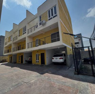 4 Bedroom Townhouse at Lekki Phase1, Lekki Phase 1, Lekki, Lagos, House for Sale
