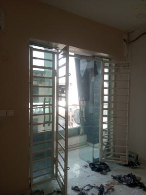 Shop Upstairs with Toilet in a Busy Environment, Agungi, Lekki, Lagos, Shop for Rent