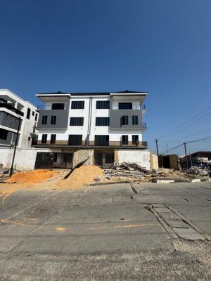 6 Bedroom Semi Detached House, Lekki Phase 1, Lekki, Lagos, Flat / Apartment for Sale