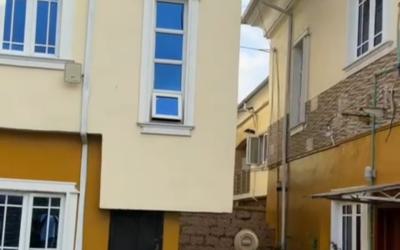 6rooms Duplex + 4self-cons with S/pool + Basketball Court, Park View Estate Off Ago Palace Way, Okota, Isolo, Lagos, House for Sale