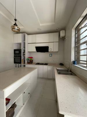 Spacious Master Bedroom Shared Apartment, Royal Pine Estate, Orchid Road, Lekki, Lagos, Self Contain (single Rooms) for Rent