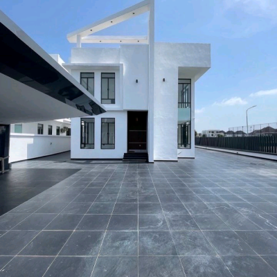 Contemporary 5bedroom Fully Detached Duplex   Amenities: - [, Osapa, Lekki, Lagos, House for Sale