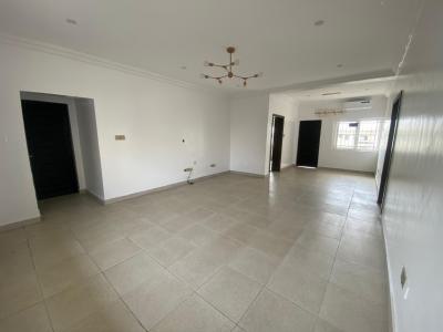 a Newly Removed and Serviced 3 Bedroom Apartment, Prime Water Estate, Lekki, Lagos, Flat / Apartment for Rent