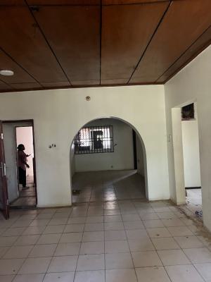 3 Bedroom Flat, Office /residence, 1st Floor, Off Amino Kano, Wuse 2, Abuja, Flat / Apartment for Rent