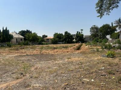 Wuse 2 Abuja*   Plot Size *3300sq Commercial {empty Plot}, Wuse 2, Wuse 2, Abuja, Commercial Land for Sale