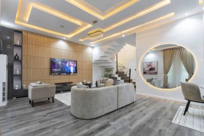 Our Brand New Spacious 3 Bedroom Luxury Airbnb with a Ps5, Bathtub and, Lekki Phase 1, Lekki, Lagos, Flat / Apartment Short Let