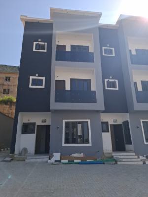 Standard 4 Bedrool Terrace Duplex, Guzape District, Abuja, Terraced Duplex for Sale