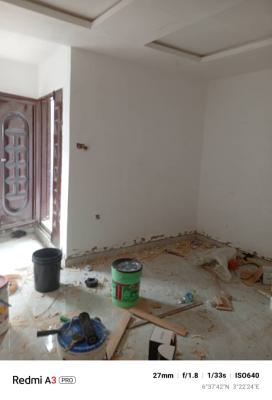 Lovely 2 Bedroom Flat, Olowora, Magodo, Lagos, Flat / Apartment for Rent