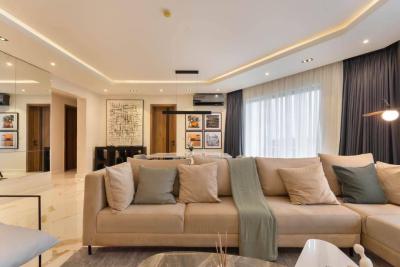 2 Bedroom Serviced Apartment, Freedom Way, Lekki Phase 1, Lekki, Lagos, Flat / Apartment Short Let