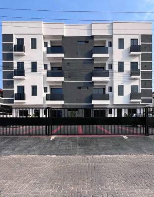 Lovely 3 Bedroom Apartment with Bq, Lekki Phase 1, Lekki Phase 1, Lekki, Lagos, Block of Flats for Sale