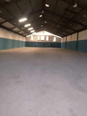 1000sqm Warehouse with Office Spaces Self Compound, Off Acme Road, Ikeja Industrial Area, Ikeja, Lagos, Warehouse for Rent