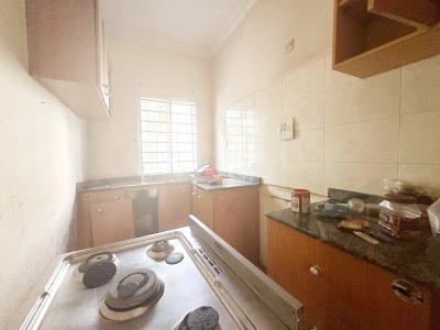 Luxury 2 Bedroom Flat, Omole Phase 2, Ikeja, Lagos, Flat / Apartment for Rent