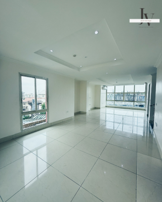 Newly Renovated 3-bedroom Maisonette + Bq -- Ikoyi, Ikoyi, Lagos, Flat / Apartment for Rent