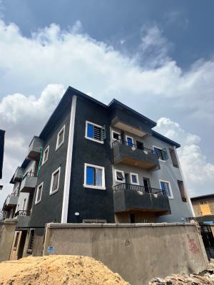 1 Bedroom Apartment, Ladilak, Shomolu, Pedro, Gbagada, Lagos, Mini Flat (room and Parlour) for Sale