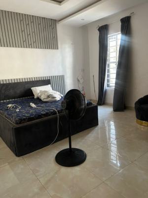 Spacious Semi Masters Bedroom Apartment Upstairs, Ikate, Lekki, Lagos, Flat / Apartment for Rent
