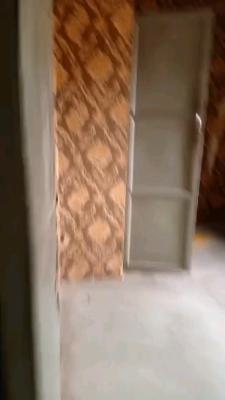 Standard 2 Bedroom Flat, Adekunle, Yaba, Lagos, Flat / Apartment for Rent