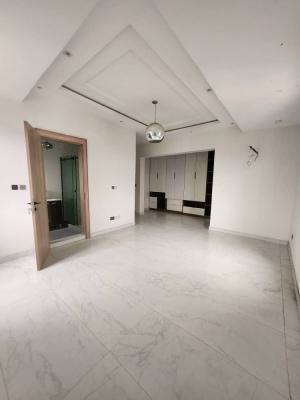 Well Built 3 Bedroom Apartment with an Elevator, Victoria Island (vi), Lagos, Flat / Apartment for Sale