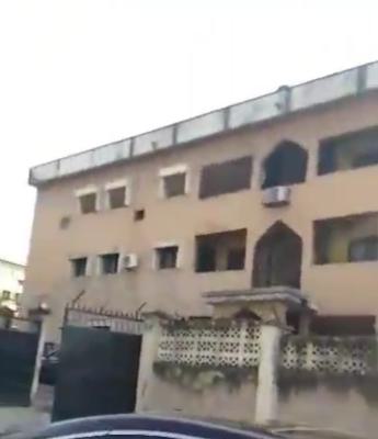 6 Units of 3 Bedroom Flat Sitting on 800sqm of Land, Zone 1, Wuse, Abuja, Block of Flats for Sale