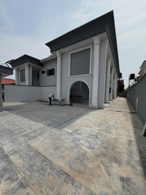 Lovely 3 Bedroom Terrace Duplex with Bq, Lekki Phase 1, Lekki, Lagos, Terraced Duplex for Rent