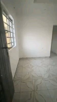a Newly Built and Standard Miniflat, Upstairs with Screeded Wall, Off Morocco Road, Shomolu, Lagos, Mini Flat (room and Parlour) for Rent