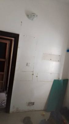 Nice Bq with Swimming Pool, Lekki Phase 1, Lekki, Lagos, Self Contain (single Rooms) for Rent