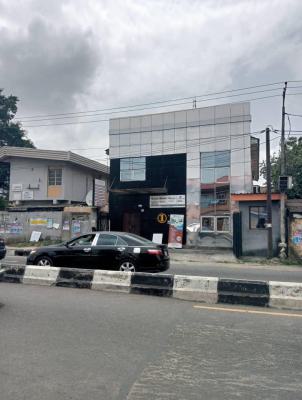 a Block of Flats, Ogunlana, Surulere, Lagos, Block of Flats for Sale