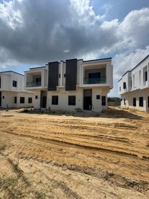 Very Spacious 4bedroom Semi-detached with Spacious En-suite Rooms, Very Spacious 4bedroom Semi-detached with Spacious En-suite Ms, Vgc, Lekki, Lagos, Semi-detached Duplex for Sale