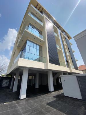 3 Bedroom Apartment in Lekki Phase 1, Lekki Phase 1, Lekki, Lagos, Flat / Apartment for Sale