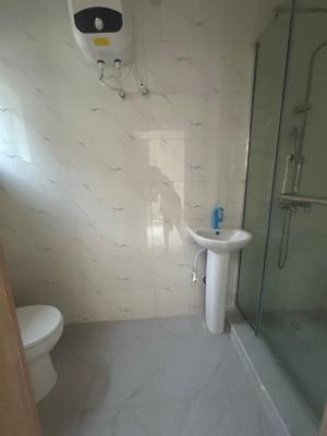 3 Bedroom Flat Upstairs, Salem, Ikate, Lekki, Lagos, Flat / Apartment for Rent