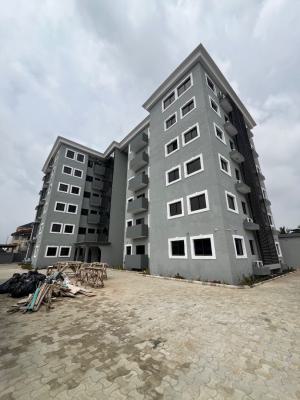Standard 3 Bedroom Apartment + Bq Available, Lekki Phase 1, Lekki, Lagos, Flat / Apartment for Rent