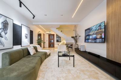 Luxurious 2 Bedroom Maisonette, Lekki Phase 1, Lekki, Lagos, House Short Let