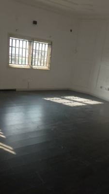 Massive Shop Space, Lekki Phase 1, Lekki, Lagos, Commercial Property for Rent