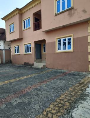 Lovely 3 Bedroom Flat Apartment, Waterfront Estate, Gra Phase 1, Magodo, Lagos, Flat / Apartment for Rent