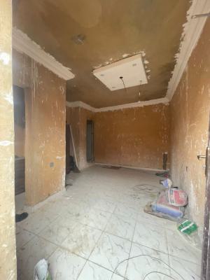 Super Spacious Room Self Contain, Shomolu, Lagos, Self Contain (single Rooms) for Rent