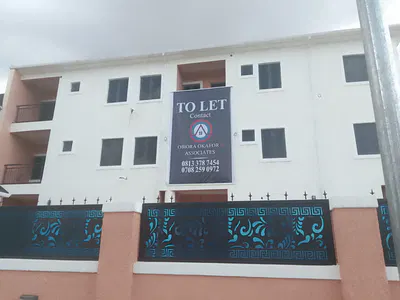 5 Units of 2 Bedroom Block of Flats (Inverter Powered Units) )