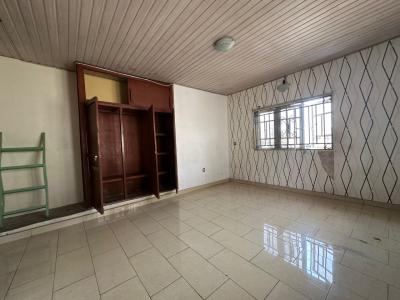 Luxury 3 Bedroom Apartment, Gra Phase 1, Magodo, Lagos, Flat / Apartment for Rent