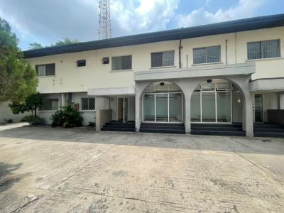 Spacious 10 Bedroom Self Compound with 2 Bqs, Victoria Island (vi), Lagos, Commercial Property for Rent