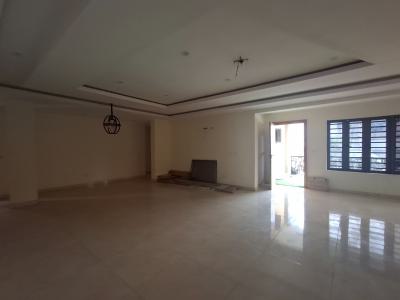 Spacious 3 Bedroom Ground Floor Apartment, Falomo, Ikoyi, Lagos, Flat / Apartment for Rent