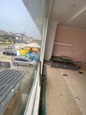 Strategic Shop Upstairs Facing Road in Lekki Phase 1, in a Busy Place, Lekki Phase 1, Lekki, Lagos, Shop for Rent