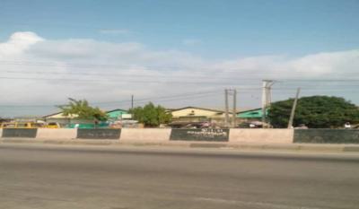 Commercial Land with Warehouse Sitting on 3 Acres of Land, Oshodi Apapa Express Way, Apapa, Lagos, Warehouse for Sale