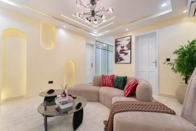 2-bed Service Apartment at Freedomway Lekki Phase 1, Lekki Phase 1, Lekki, Lagos, Flat / Apartment Short Let