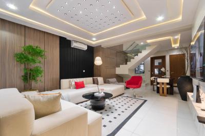 Stunning 2 Bedroom Maisonnette, Lekki Phase 1, Lekki, Lagos, House Short Let