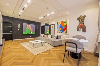 Book This Luxury Two Bedrooms Apartment with Modern Amenities, Imax Cinema, Lekki Phase 1, Lekki, Lagos, Flat / Apartment Short Let