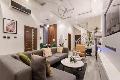 Private Stand Alone 3 Bedroom Apartment, Chevron Drive, Lekki Phase 2, Lekki, Lagos, House Short Let