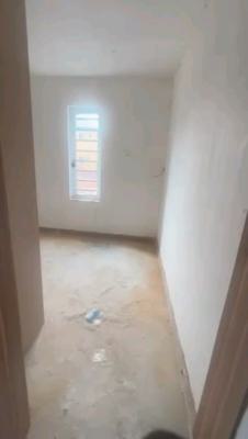 Executive and Standard Two (2) Bedrooms Duplex, Off Market Street, Shomolu, Lagos, Detached Duplex for Rent