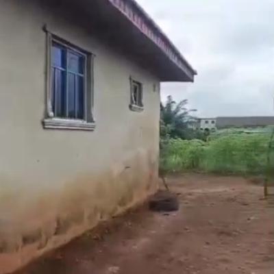 Bungalow on 200ft By 200ft Land, Ekae Road, Off Country Home, Sapele Road, Benin, Oredo, Edo, House for Sale