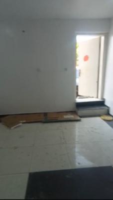 Standard and Specious Studio Apartment Available, Chevyview Estate Chevron, Lekki, Lagos, Flat / Apartment for Rent